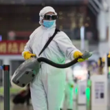 上海:目前提出的目标是在5月中旬实现社会面清零