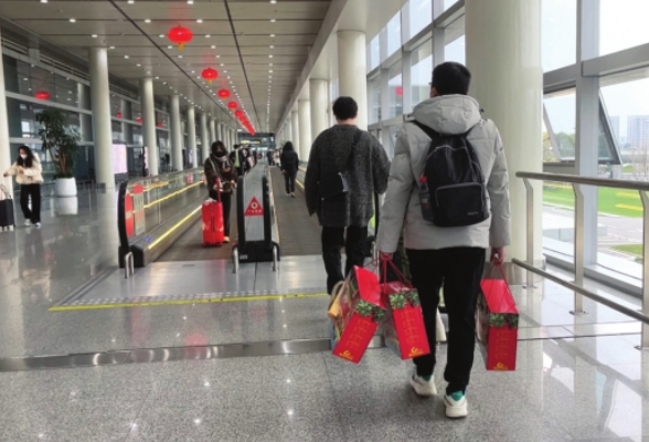 外省人回家的行囊满是湖南味道