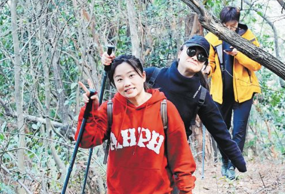 徒步山野，赴一场春天之约！新城市运动催生长沙消费新业态