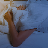 世界睡眠日丨身体很累脑袋却在“狂飙”，“睡眠神器”真的有用吗？
