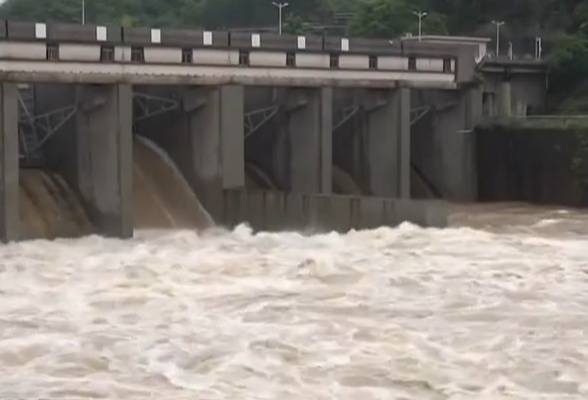 未来3天暴雨中心集中在湘江中上游 湘江干流全线或出现超警戒水位