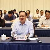 毛伟明：咬定目标任务 奋力担当作为 加快推动经济持续恢复整体好转