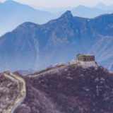 四季中国丨春到长城:山花烂漫山河美