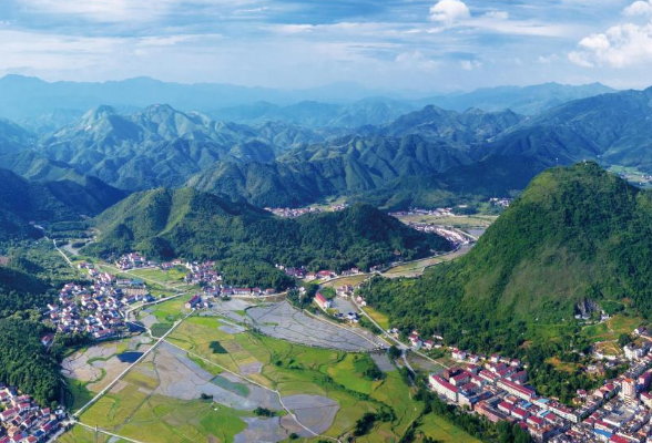 从“靠山毁山”到“靠山养山”——湖南攸县“护绿”惠民见闻