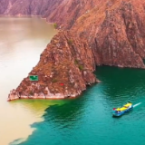 视频丨“鸳鸯锅”奇景！一清一浊的黄河洮河交汇美到窒息
