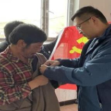 扎根基层的青海高原藏乡驻村第一书记