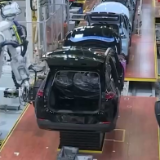 今年第三季度 政策措施加力显效 工业生产明显回升