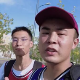 万人说新疆丨瞧！阳光帅气的哈萨克族双胞胎兄弟即将奔赴大学开始新的学习生活