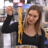 中国-中亚峰会 | 达莎西安日记：搭兵马俑的摩托车去逛街