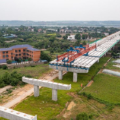 跨江之桥、融城之路建设正酣，这些交通项目拉近长株潭“时空距离”