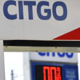 美国出售委内瑞拉在美石油公司 委政府:强盗行径