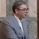 武契奇：美西方所谓民主实为“自说自话”