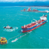 我国自主研制首座桩基式外输原油单点投用