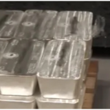 白银涨幅已超黄金，基金机构公告：限购升级