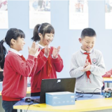 教育部发文鼓励中小学每周设“无作业日”，此举在长沙推行多年并已取得成效