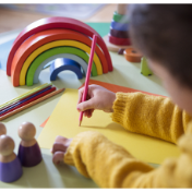 围绕儿童青少年体重、视力等 我国实施为期5年“五健”促进行动