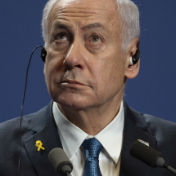 以色列总理称将对胡塞武装导弹袭击作出“有力回应”