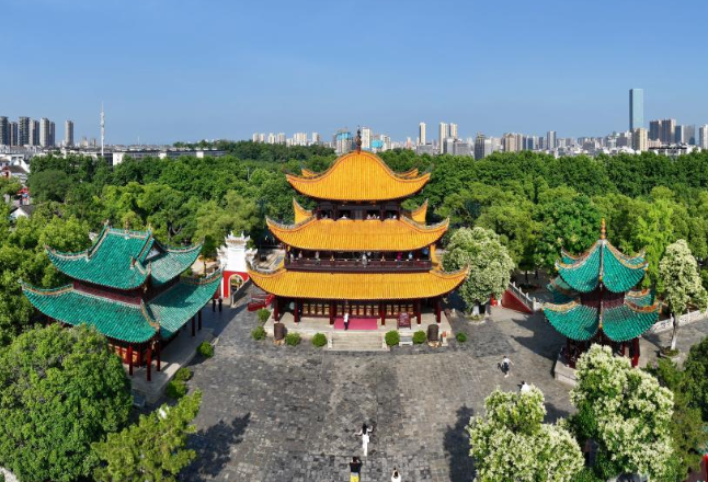 央媒看湖南丨古韵新颜岳阳楼