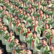 湖南东安：书声满校园 经典润心灵