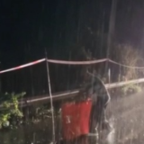 湖南：村干部连夜喊话 交警开辟“生命通道” 暴雨来临时他们接力救援