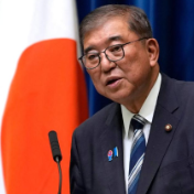 日本自民党有意于10月4日举行党总裁选举