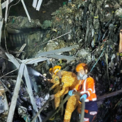 菲律宾垃圾场塌陷事故已致36人死亡