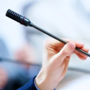 亚洲首例侏罗纪中期两栖动物足迹化石在北京发现