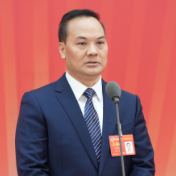 张棉长：28项惠民举措让就医购药“少花钱、不折腾”丨直击厅长通道