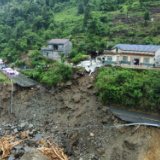 湖南全力应对强降雨公路灾毁—— 打通每一条“生命线”