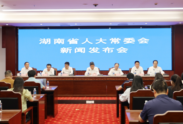 推动高速公路服务区服务更有品质 湖南修订高速公路条例