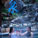 二十四节气·小雪丨夏日观海，冬日泡汤