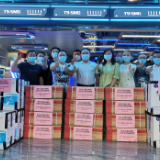 岳麓区文旅体局捐赠2万只口罩助力网吧疫情防控