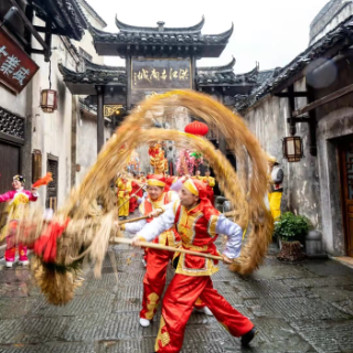 春节小观察①丨湖南监测单位接待51.93万人次 赏雪泡汤正当时