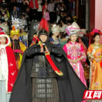 袁树雄、唐艺献唱乾州古城火爆“出圈” 春节接待游客超18万人次