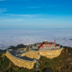 云海中打太极拳，资兴回龙山的冬天美翻了