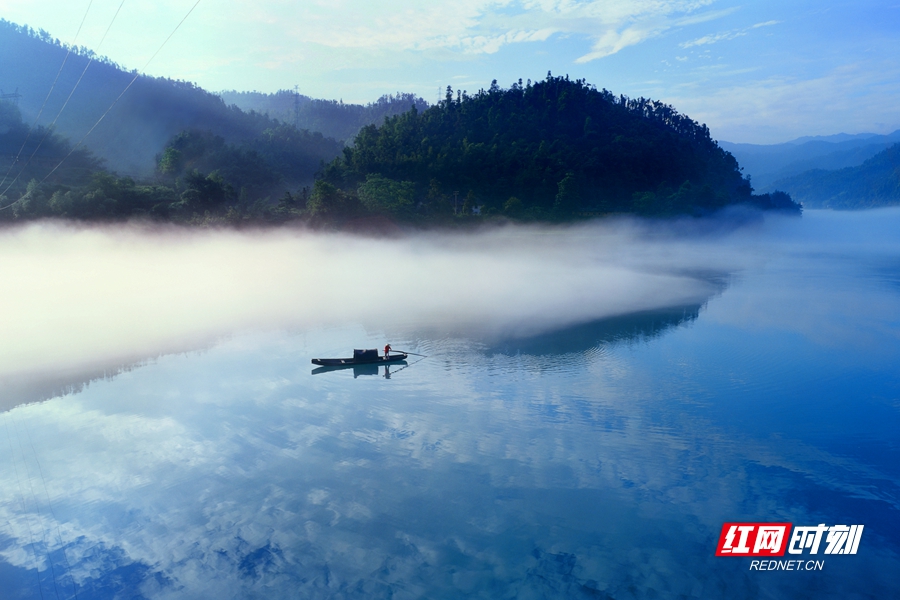 郴州—东江湖景区(5A)雾漫小东江.jpg 郴州—东江湖景区(5A)雾漫小东江.jpg