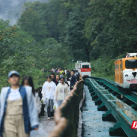 黄金周回来了②丨转“堵”为“游” 湖南旅游市场人气更旺