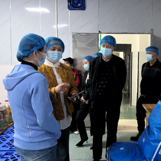 让师生吃得安全放心 调研组检查湖南铁道职院食品安全 