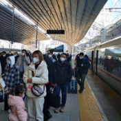 数说春运 40天春运拉开序幕 预计90亿人次出行