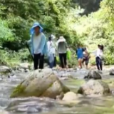 “燃”动暑假 户外运动新玩法 激发消费新活力