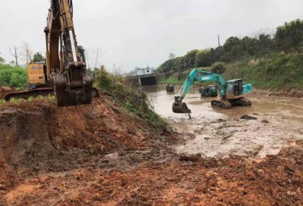 湘潭经开区：齐抓共管 加大黑臭水体整治力度