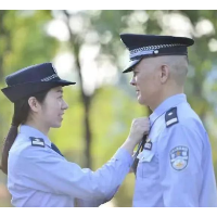寻找最美湘警丨湘潭警嫂揭伟：既是贤内助，又是同行者（图）