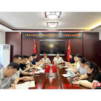 岳塘区火炬学校教育集团开展主题党日活动