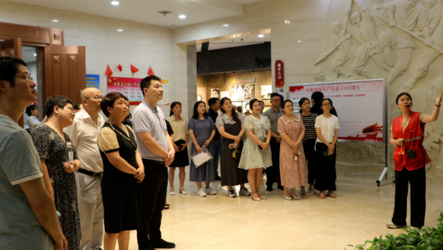 岳塘区纪委监委上好“三堂课” 促干部能力大提升