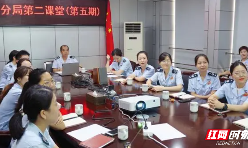 春节长假迎“返程模式”,湘潭交警支队发出“两公布一提示”