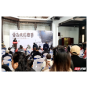 蔡寅坤大写意画展亮相湘潭齐白石纪念馆