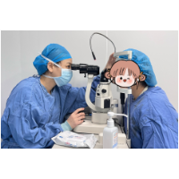 告别眼镜束缚 湘潭护士10分钟手术迎来“高清”时刻