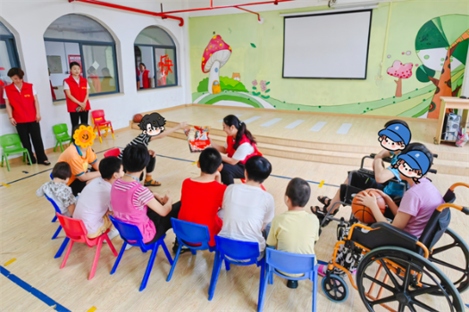 湘潭高速基层党支部联合开展“党建+公益”主题党日活动