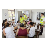 57名乘客凌晨滞留 湖南高速湘潭分公司暖心护航