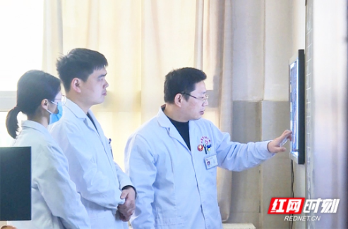 骨健康领跑者丨湘潭市中医医院四病室:杏林春风暖 中西合璧重塑筋骨“新生”